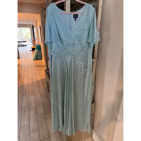 Adrianna Papell Metallic Mesh Draped Gown 24W Sea Glass - Picture 2 of 8